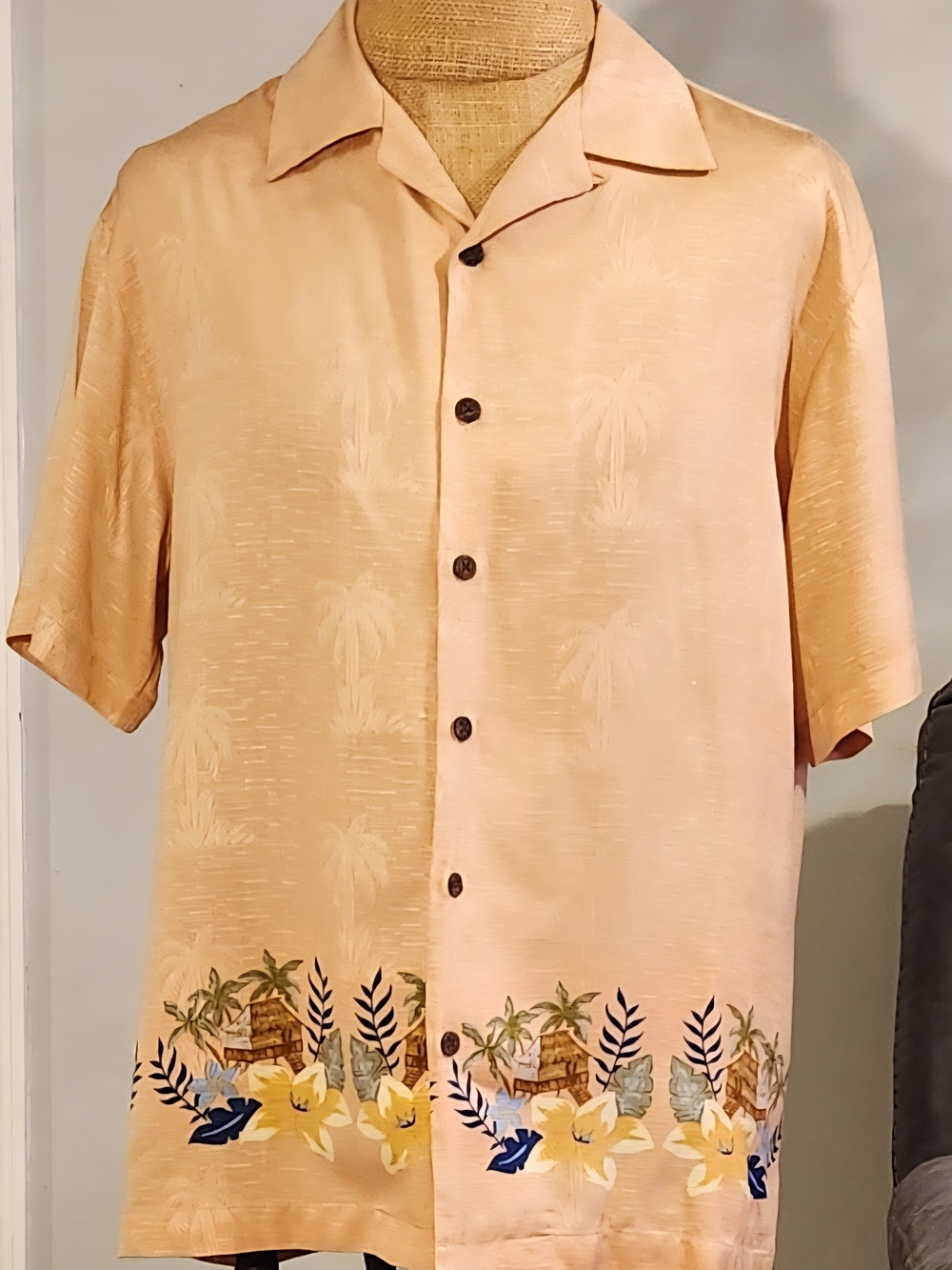 Caribbean Joe Peach Button-Down Camp Shirt with Floral Border Medium